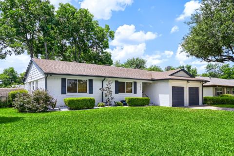 3042 Oxfordshire Lane, Farmers Branch, TX 75234 — photo 2