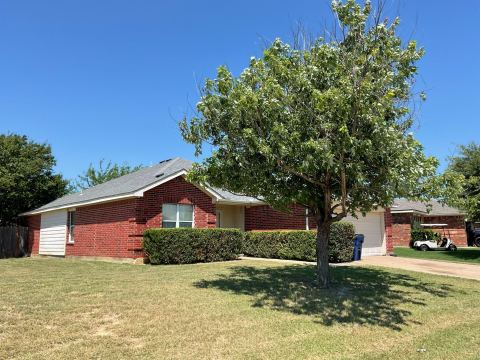 1001 Stockton Drive, Burleson, TX 76028 — photo 3