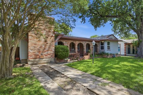 1625 Meadowbrook Drive, Garland, TX 75042 — photo 2