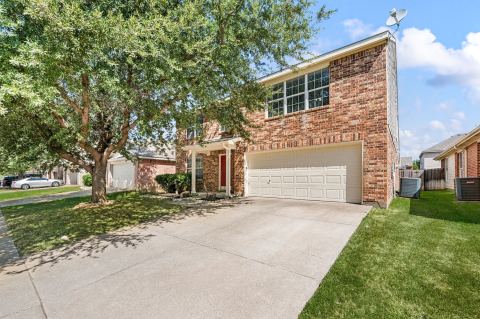 5025 Senator Drive, Fort Worth, TX 76244 — photo 2