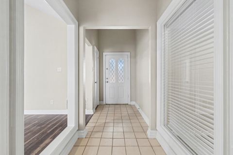 505 Springhill Drive, Hurst, TX 76054 — photo 2