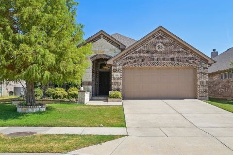 821 Mist Flower Drive, Little Elm