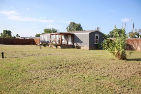8529 Weems Estate Drive, Granbury