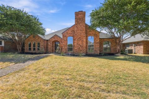 2312 Stone Glen Lane, Carrollton, TX 75007 — photo 3