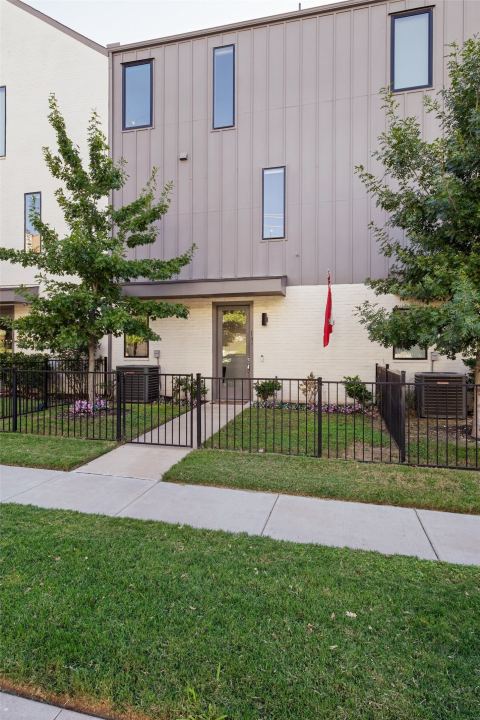 5703 Lindell Avenue 104, Dallas, TX 75206 — photo 2