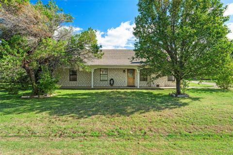 3911 Scenic Hill Lane, Granbury, TX 76048 — photo 2