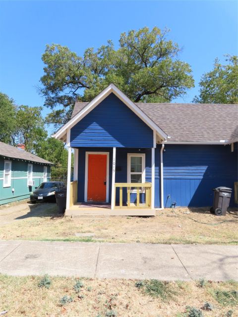 1015 E Cannon Street, Fort Worth, TX 76104 — photo 2