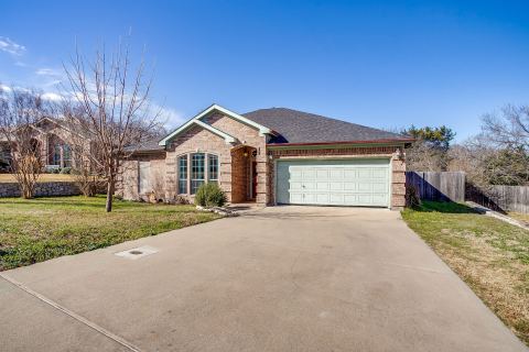 2226 Creek Side Drive, Weatherford