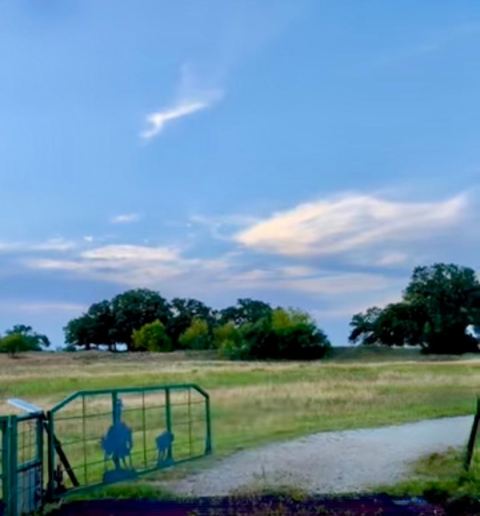2186 Gilliland Road, Springtown, TX 76082 — photo 2