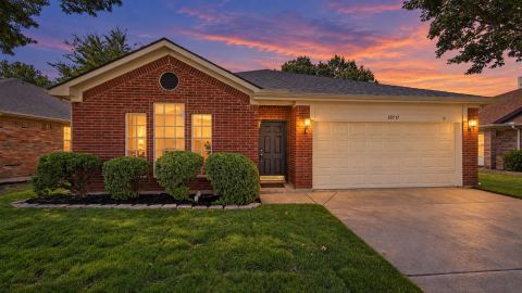 10517 Fossil Hill Drive, Fort Worth, TX 76131 — photo 3