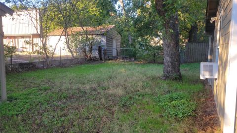 1092 W Elm Street, Stephenville, TX 76401 — photo 3