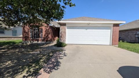 408 Oxford Loop, Princeton, TX 75407 — photo 2