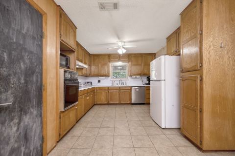 408 Chimney Hill Circle, Mansfield, TX 76063 — photo 3