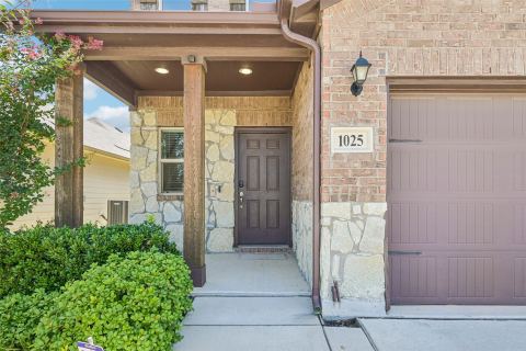 1025 Mason Street, Aubrey, TX 76227 — photo 3