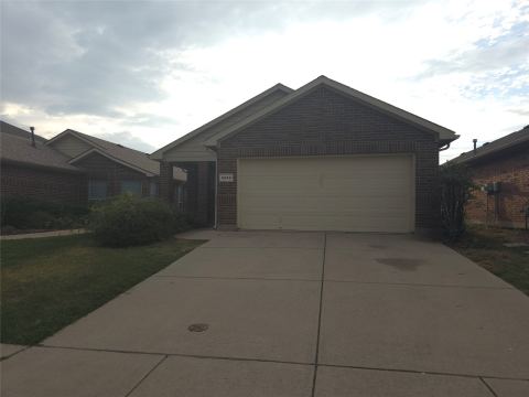 5945 Missy Lane, Fort Worth, TX 76131 — photo 2