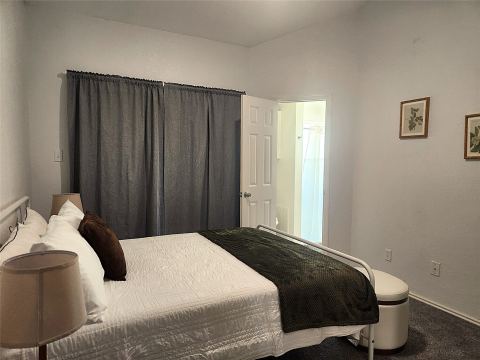 4800 W Lovers Lane, Dallas, TX 75209 — photo 2