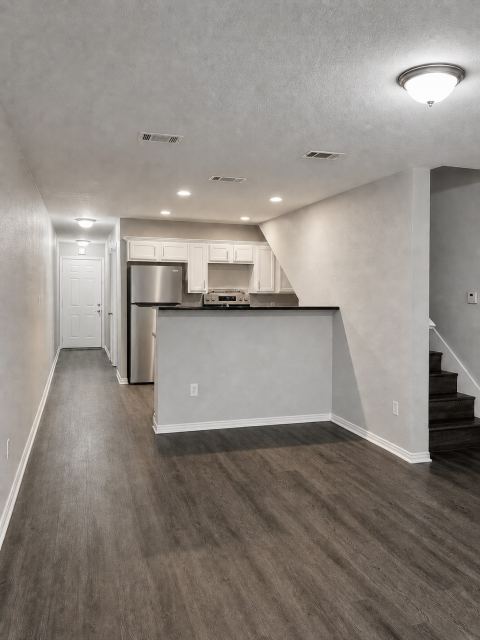 4011 Preferred Place, Dallas, TX 75237 — photo 2