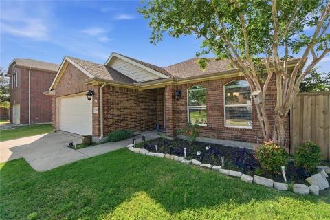 301 Long Prairie Drive, Forney, TX 75126 — photo 3