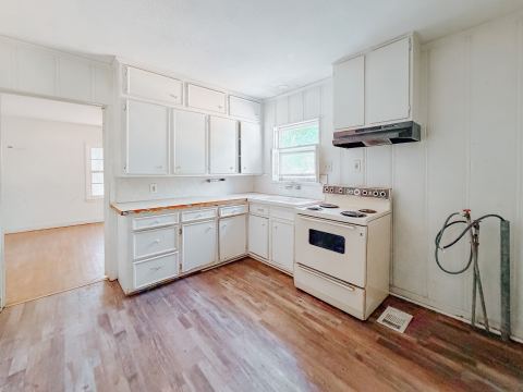 409 S 31st Street, Corsicana, TX 75110 — photo 2