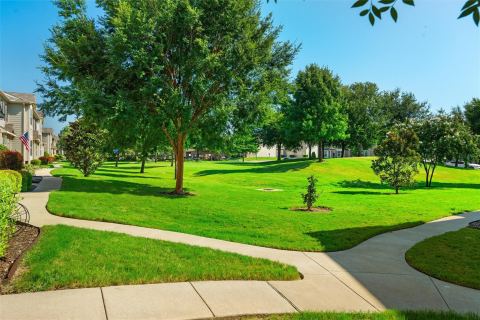 6900 Carrington Lane, Fort Worth, TX 76137 — photo 2