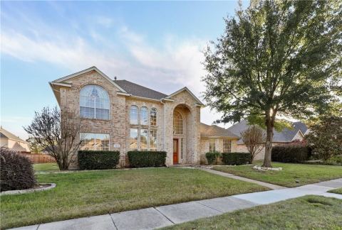 1313 Bradbury Drive, Carrollton, TX 75007 — photo 2