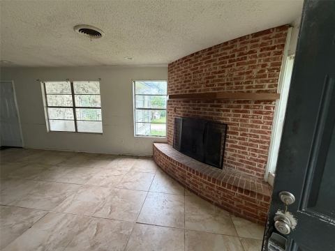 2604 Pinoak Street, Granbury, TX 76048 — photo 3