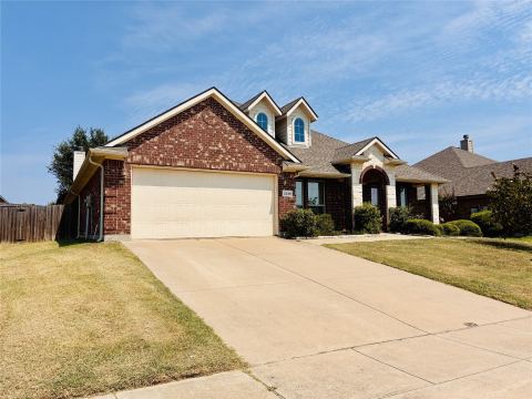 2229 Caroline Drive, Weatherford, TX 76087 — photo 2