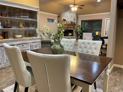 1407 Lauren Lane, Granbury, TX 76048 — photo 3
