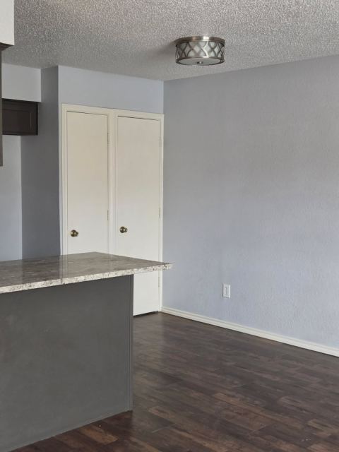 7210 NE Loop 820, North Richland Hills, TX 76180 — photo 2
