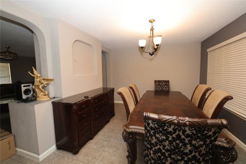 4360 Mesa Drive, Carrollton, TX 75010 — photo 3