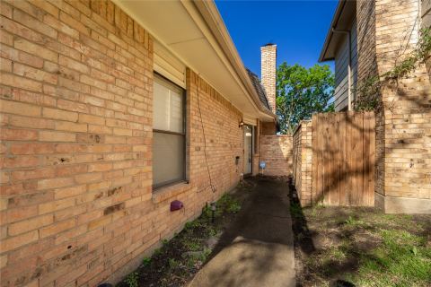 604 Windgate Court, Arlington, TX 76012 — photo 2