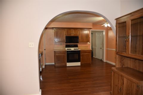 2521 W 5th Avenue, Corsicana, TX 75110 — photo 3