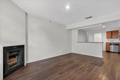210 Rolston Road 2, Irving, TX 75060 — photo 3