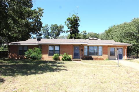 860 N Harbin Drive, Stephenville, TX 76401 — photo 2