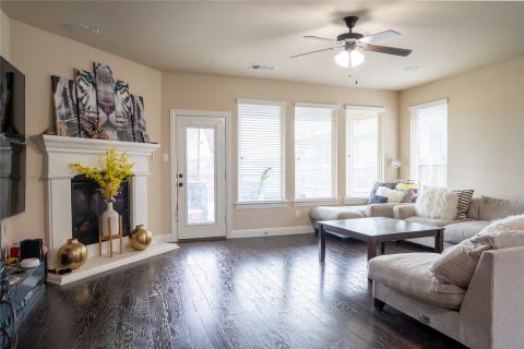 813 seymour Court, McKinney, TX 75071 — photo 3