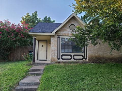2423 Limestone Drive, Arlington