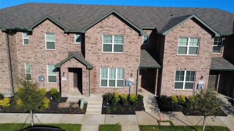 229 Wagon Spoke Way, Fort Worth, TX 76120 — photo 2