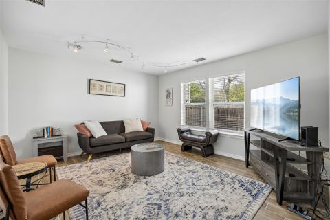 1802 N Prairie Avenue, Dallas, TX 75204 — photo 3