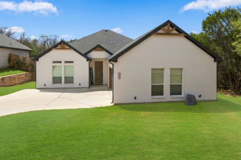 4822 Wichita Street, Granbury, TX 76048 — photo 2