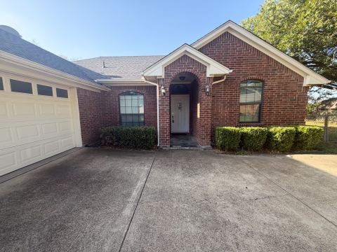 163 Highland Drive, Ennis, TX 75119 — photo 3