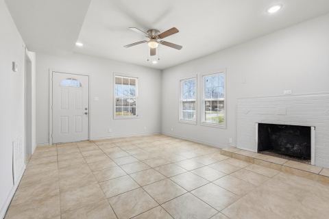 709 N Chandler Avenue, Denison, TX 75020 — photo 2