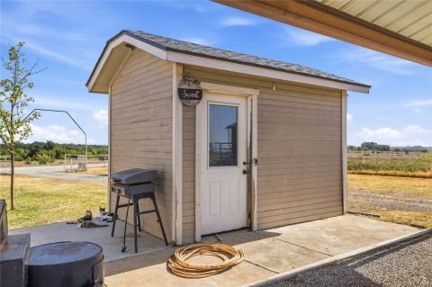 6723 CR 403, Stephenville, TX 76401 — photo 3