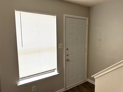 1131 Dallas Drive, Denton, TX 76205 — photo 3