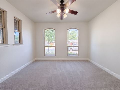 830 Graham Drive, Burleson, TX 76028 — photo 2