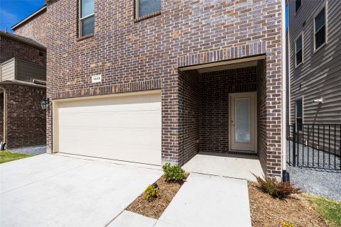 1530 Lake District Drive, Allen, TX 75013 — photo 2