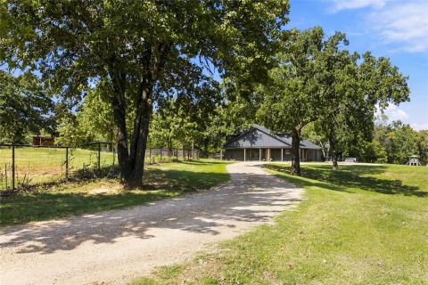 455 Oak Ridge Road, Denison, TX 75021 — photo 2