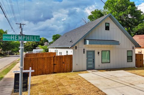 2916 Hemphill Street A, Greenville, TX 75401 — photo 3