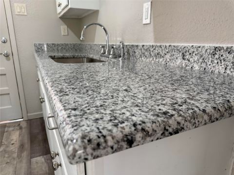 2006 SE 20th Street, Mineral Wells, TX 76067 — photo 2