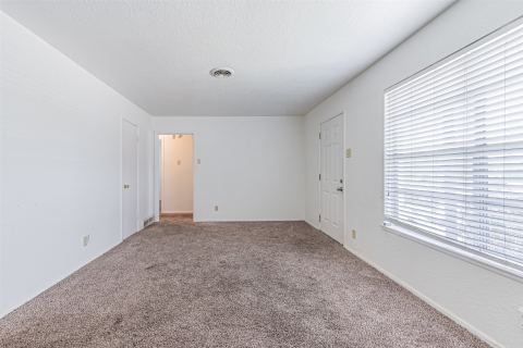 2529 Albemarle Drive, Farmers Branch, TX 75234 — photo 2