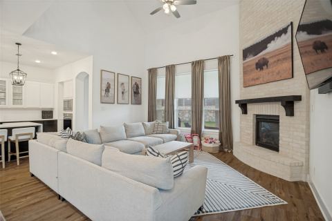 185 Ivy Parkway, Van Alstyne, TX 75495 — photo 3